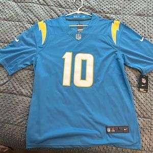 Justin Herbert size L jersey (NEW)